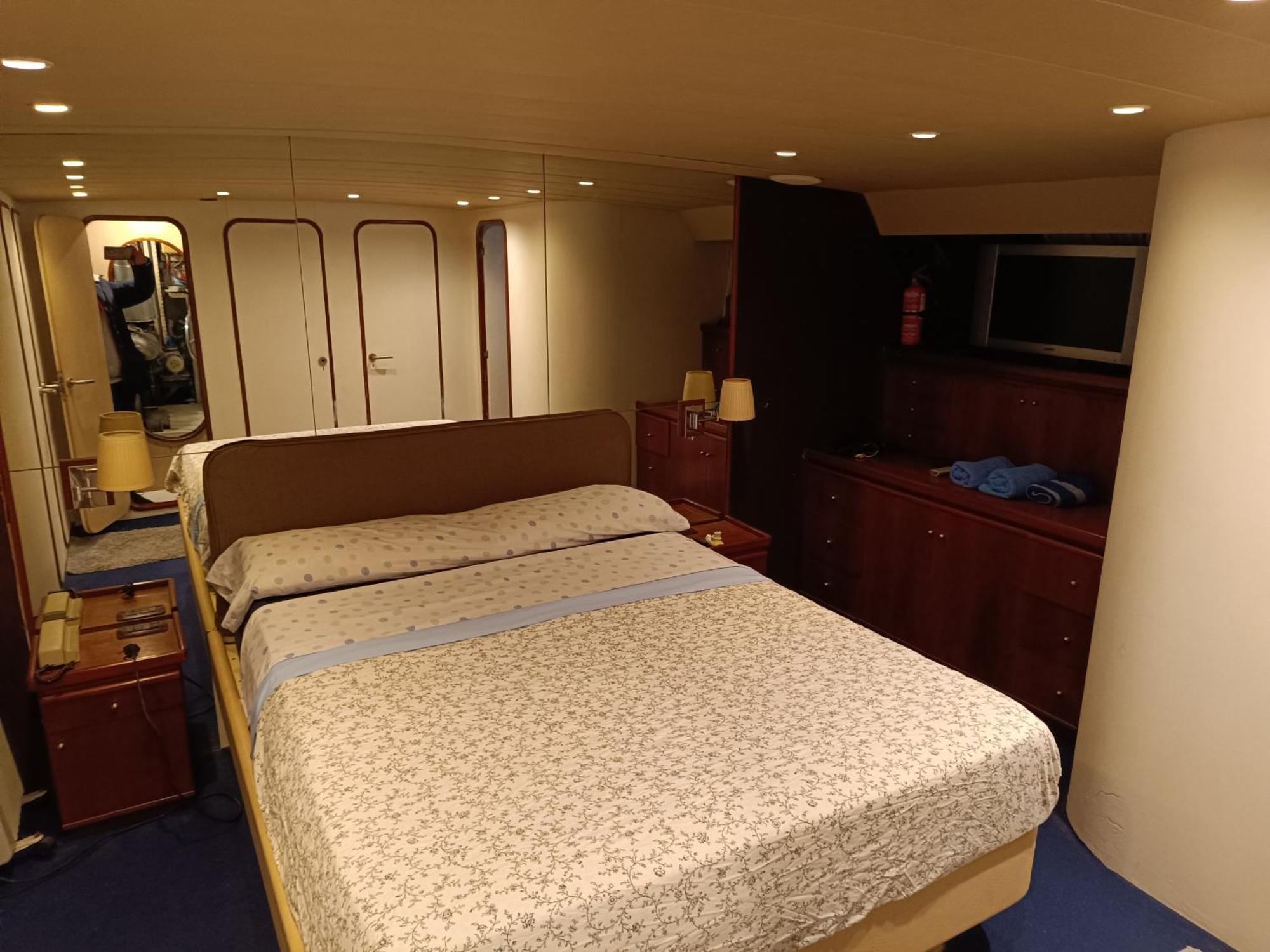 圣阿德里安-德贝索斯 Amazing Boat To Sleep In Barcelona酒店 外观 照片