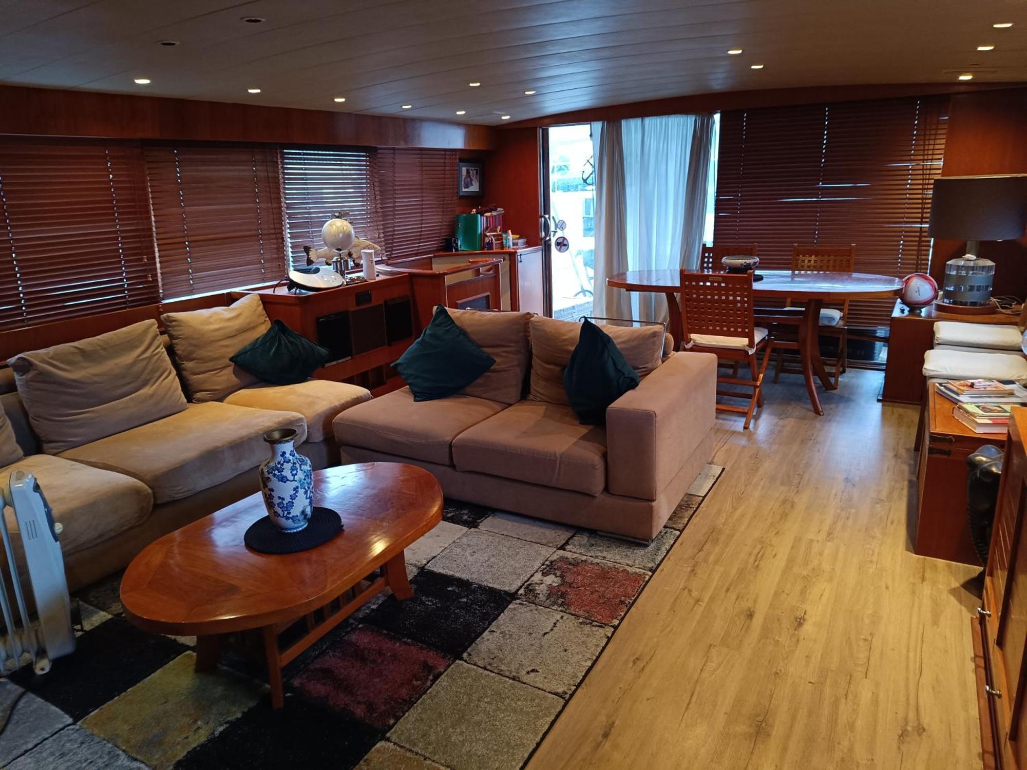 圣阿德里安-德贝索斯 Amazing Boat To Sleep In Barcelona酒店 外观 照片